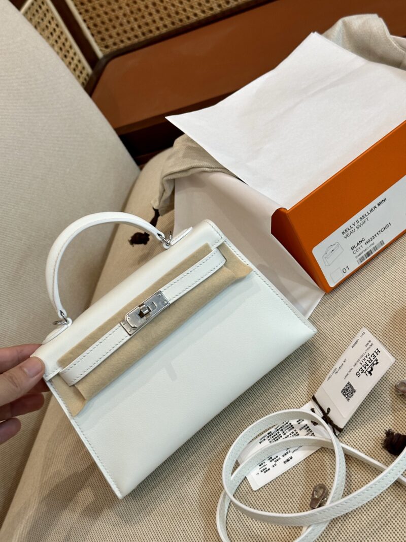 Hermès Mini Kelly Swift Blanc Silver Hardware - Image 3