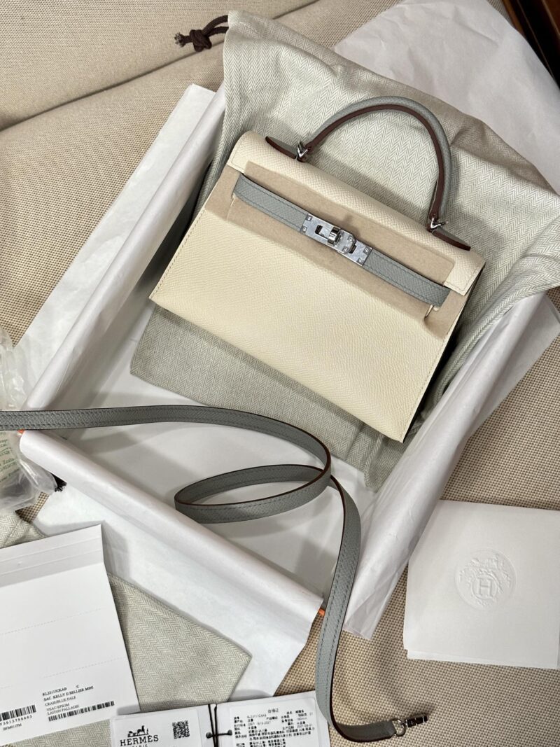 Hermès Mini Kelly 19 Epsom Craie & Blue Glacier Silver Hardware