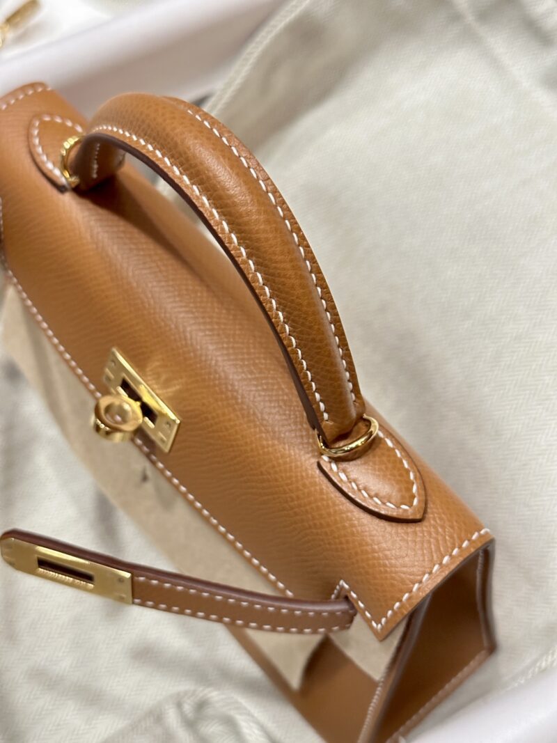 Hermès Mini Kelly Epsom Gold Gold Hardware - Image 4