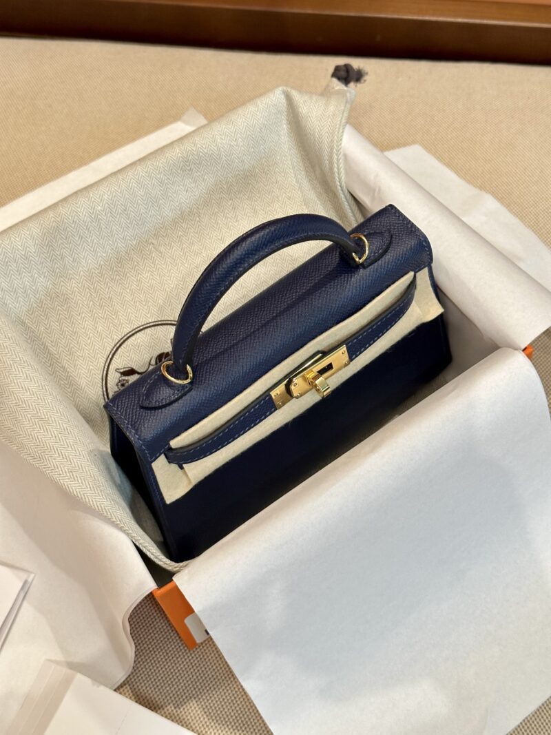Hermès Mini Kelly 19 Epsom Blue Saphir Gold Hardware - Image 5