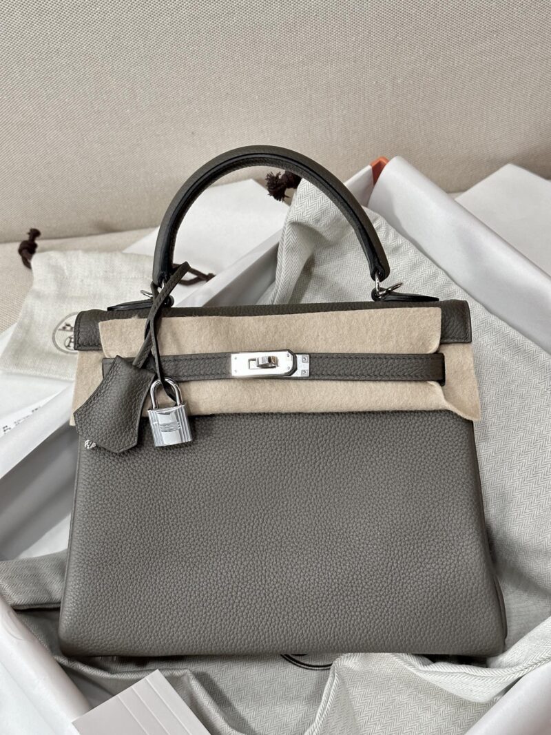 Hermès Kelly 25 Togo Etain Silver Hardware - Image 4
