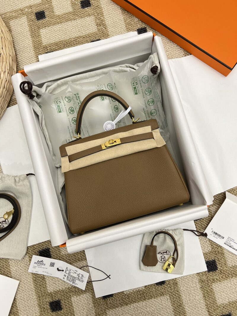 Hermès Kelly 25 Togo Alezan Gold Hardware