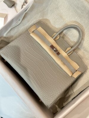 Hermès Birkin 25 Gris Pearl Matte Alligator Palladium Hardware