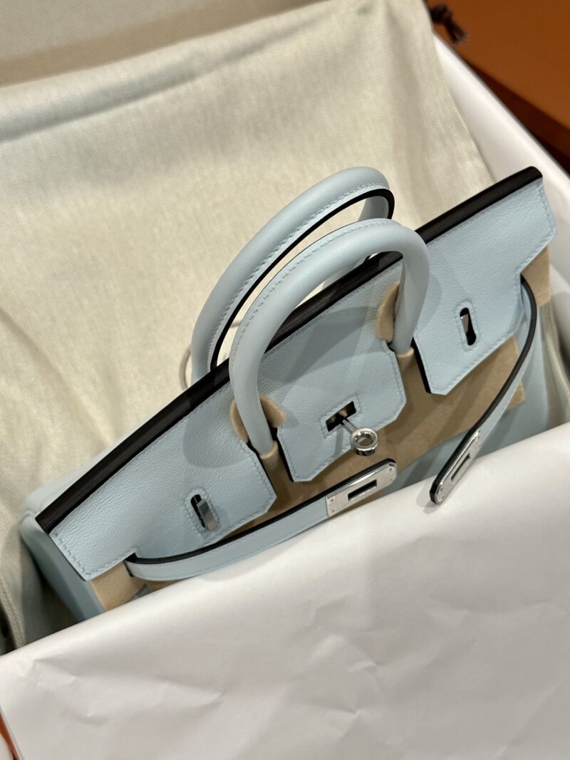 Hermès Birkin 25 Blue Brume Swift Gold Hardware - Image 6