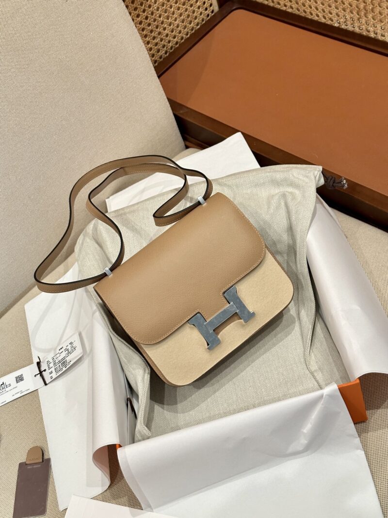 Hermès Constance 19 Chai, Silver Epsom Palladium Hardware