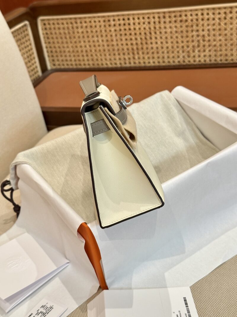 Hermès Kelly Pochette Nata, Gris Asphalt Swift Palladium Hardware