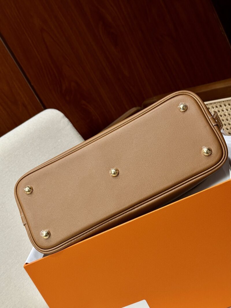 Hermès Bolide 31 Taurillon Clemence Gold Gold Hardware