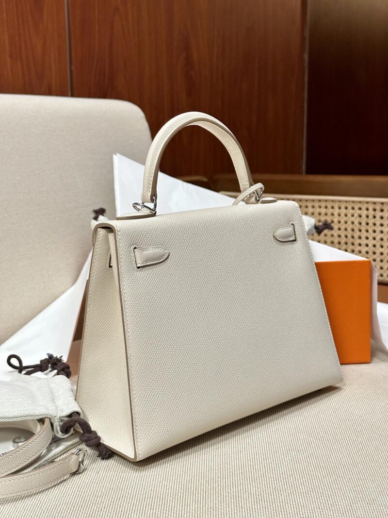 Hermès Kelly 25 Epsom Craie Gold Hardware - Image 14