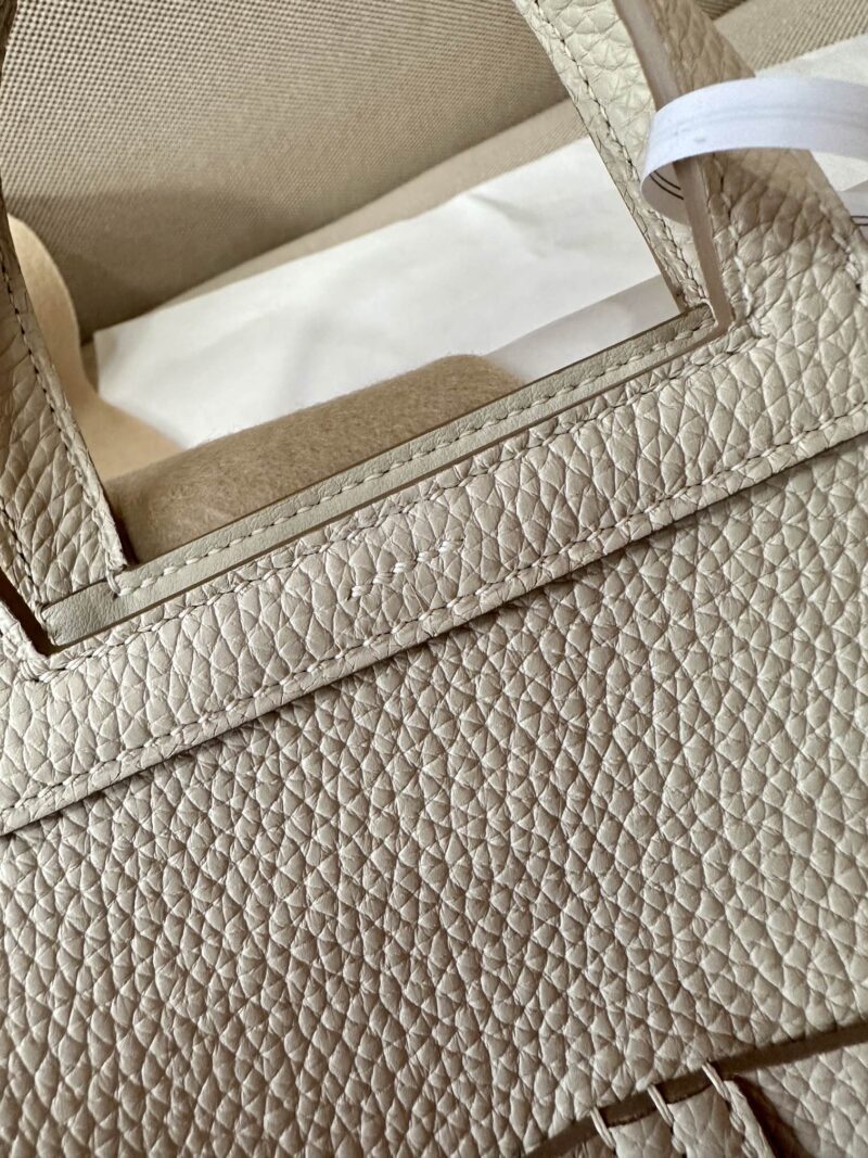 Hermès Halzan 25 Taurillon Clemence & Swift Craie Silver Hardware - Image 7