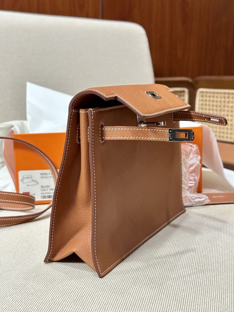 Hermès Kelly Danse 37 Evercolor Gold Silver Hardware - Image 5