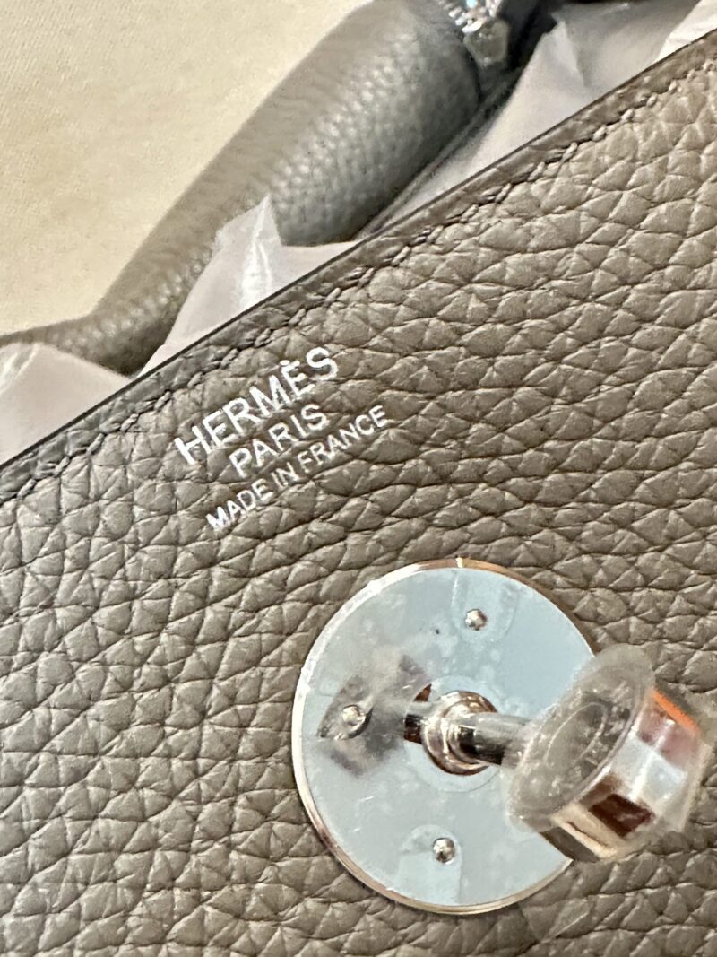 Hermès Lindy 26 Clemence Etain Silver Hardware - Image 10