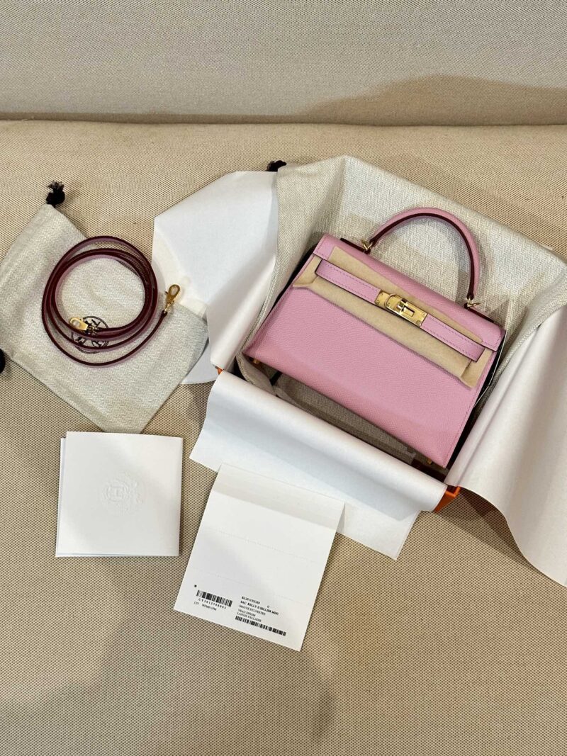 Hermès Mini Kelly 19 Epsom Mauve Sylvestre Gold Hardware