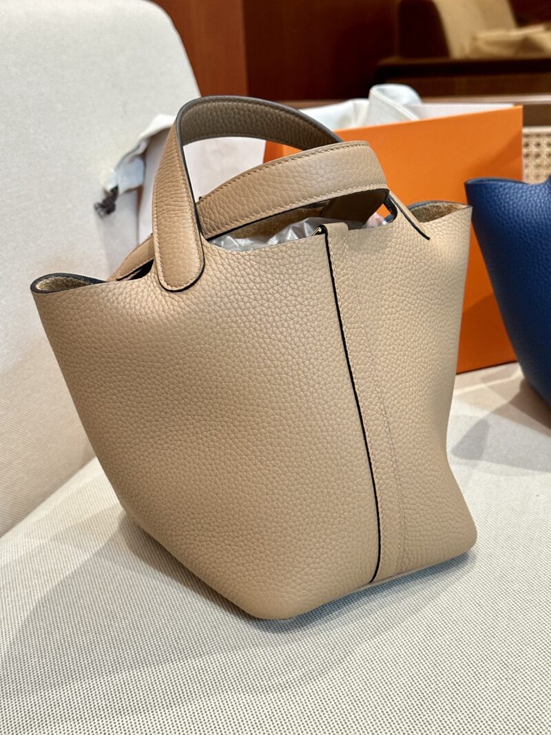 Hermès Picotin 18 Clemence Chai Gold Hardware - Image 2
