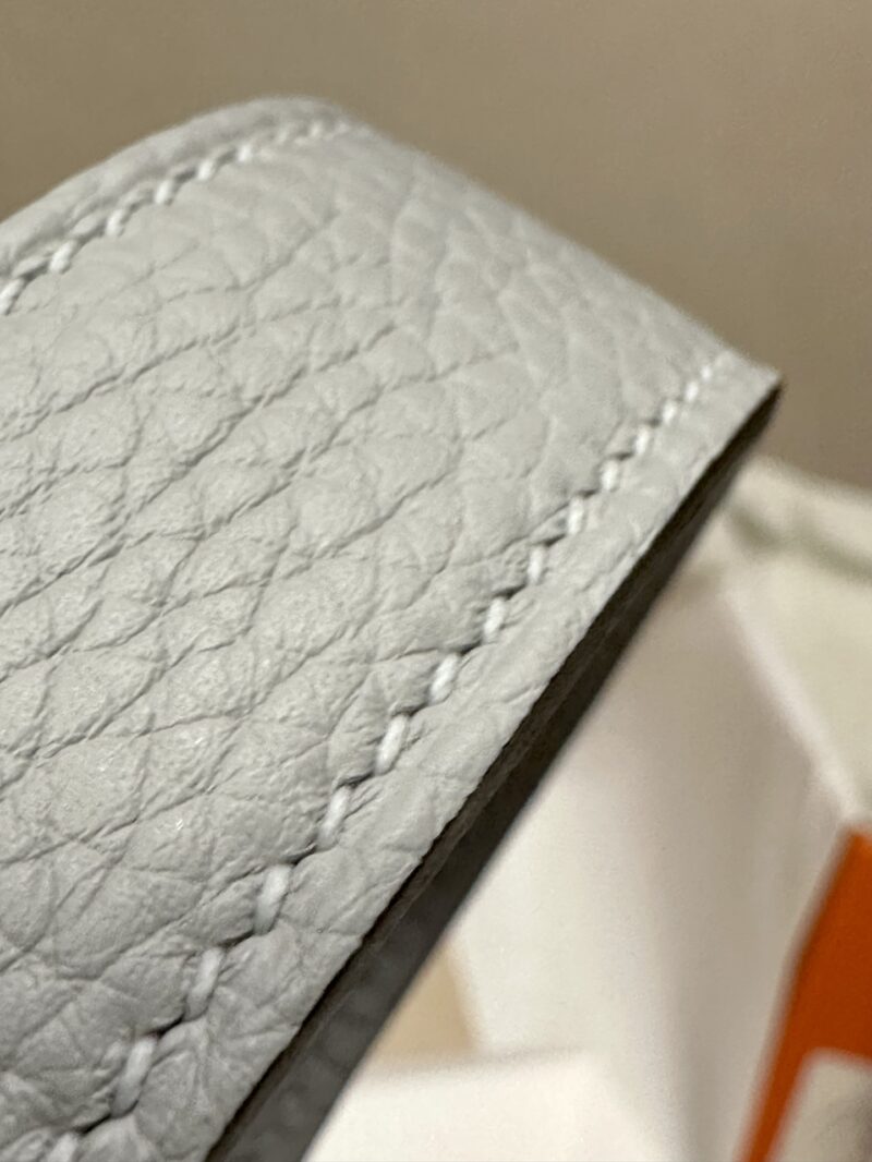 Hermès Mini Lindy 20 Taurillon Clemence Blue Pale Gold Hardware - Image 11