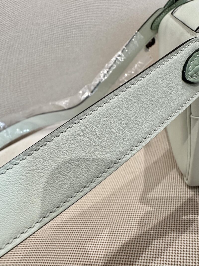 Hermès Mini Lindy 19 Swift & Crocodile Vert Fizz Silver Hardware - Image 11