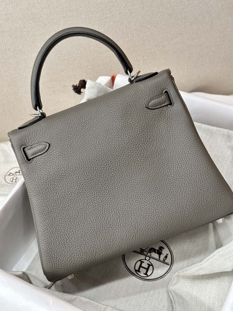 Hermès Kelly 25 Togo Etain Silver Hardware - Image 10