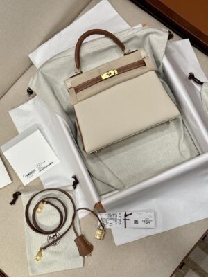 Hermès Kelly 25 Togo Craie, Gold Gold Hardware