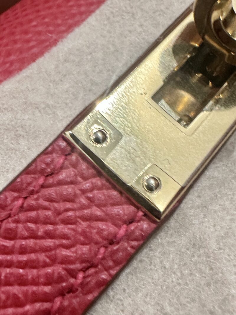 Hermès Kelly Pochette Rouge Casaque, Gold Epsom Gold Hardware