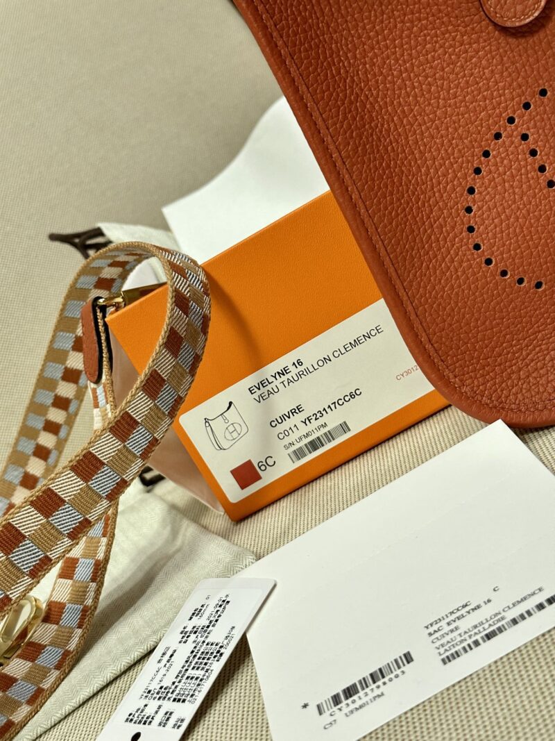 Hermès Mini Evelyne 16 Taurillon Clemence Cuivre Silver Hardware - Image 8