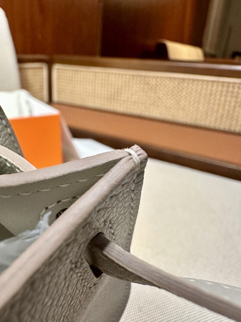 Hermès Jypsiere 23 Evercolor Beton Silver Hardware - Image 27