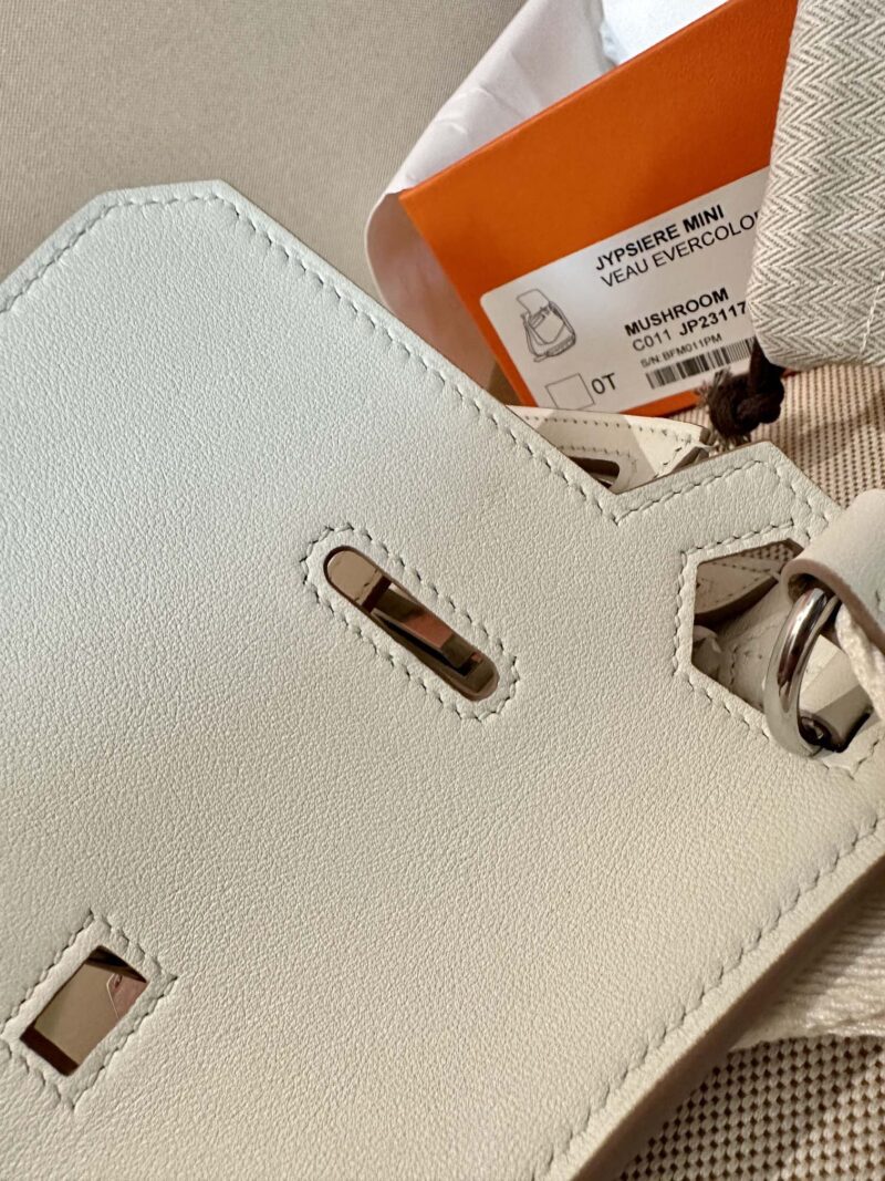 Hermès Jypsiere 23 Swift Mushroom Silver Hardware - Image 7