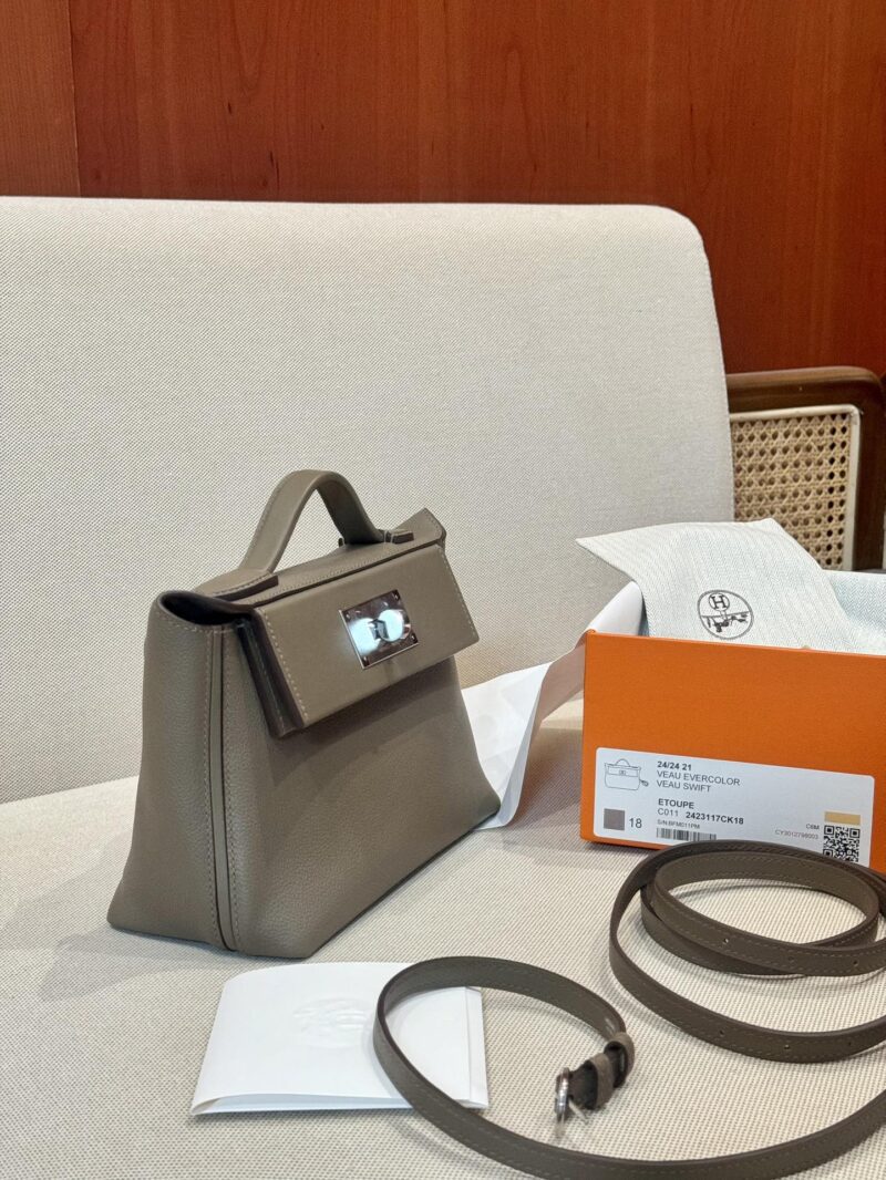 Hermès Mini Kelly 2424 Evercolor & Swift Etoupe Silver Hardware - Image 4