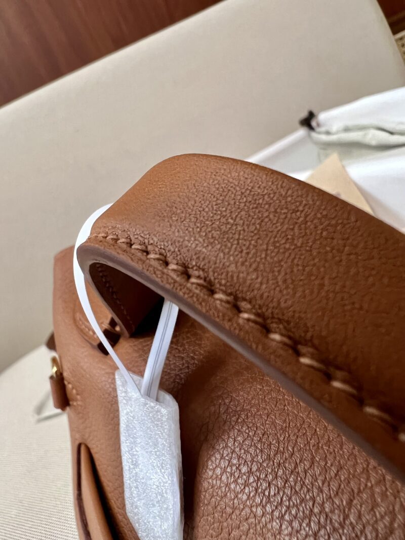 Hermès Mini Kelly 2424 Evercolor & Swift Gold Gold Hardware - Image 17