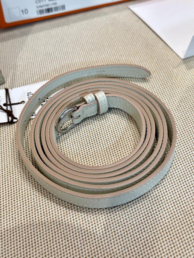 Hermès Kelly Danse 22 Evercolor Craie Silver Hardware - Image 9