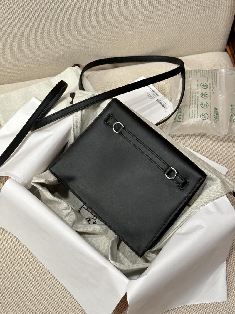 Hermès Kelly Danse 22 Swift Noir Silver Hardware - Image 6