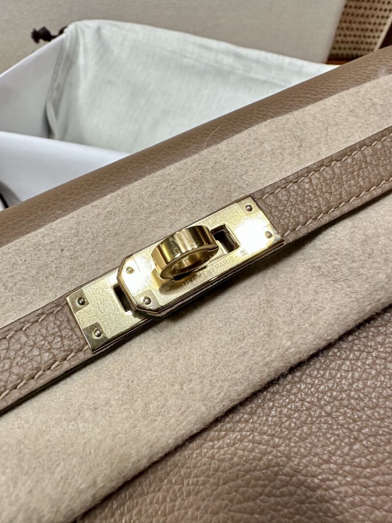 Hermès Kelly Danse 22 Evercolor Beige Weimer Gold Hardware