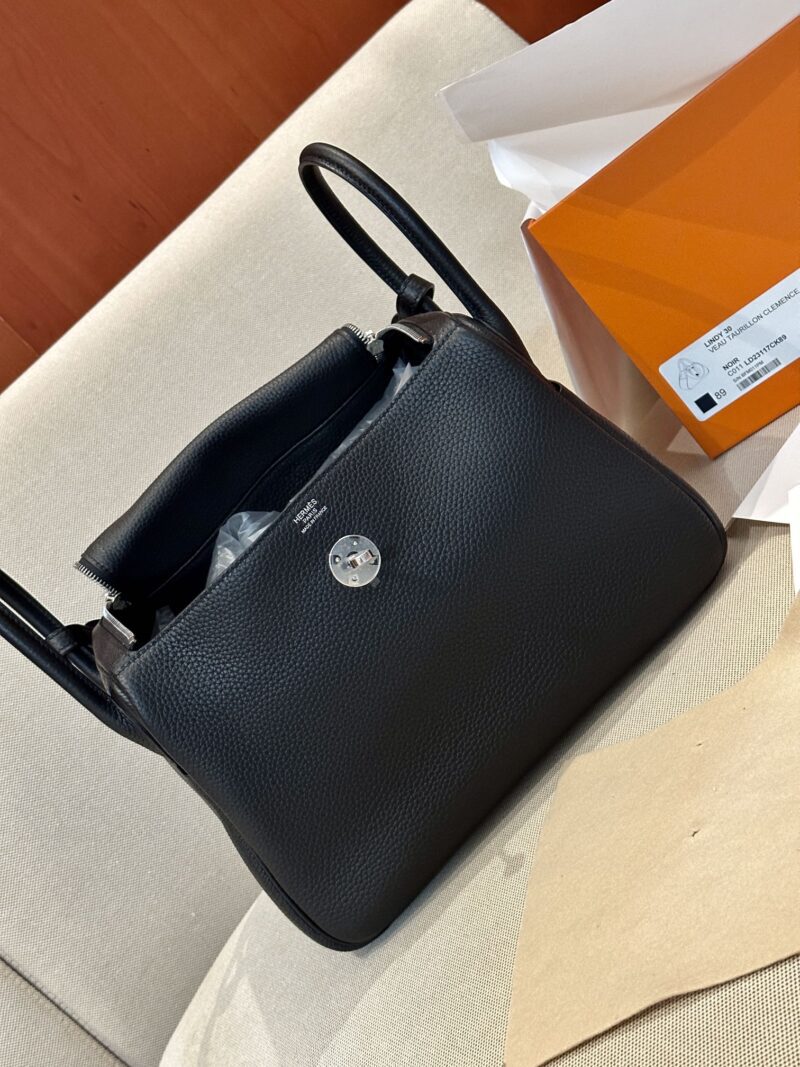 Hermès Lindy 30 Clemence Noir Silver Hardware - Image 6