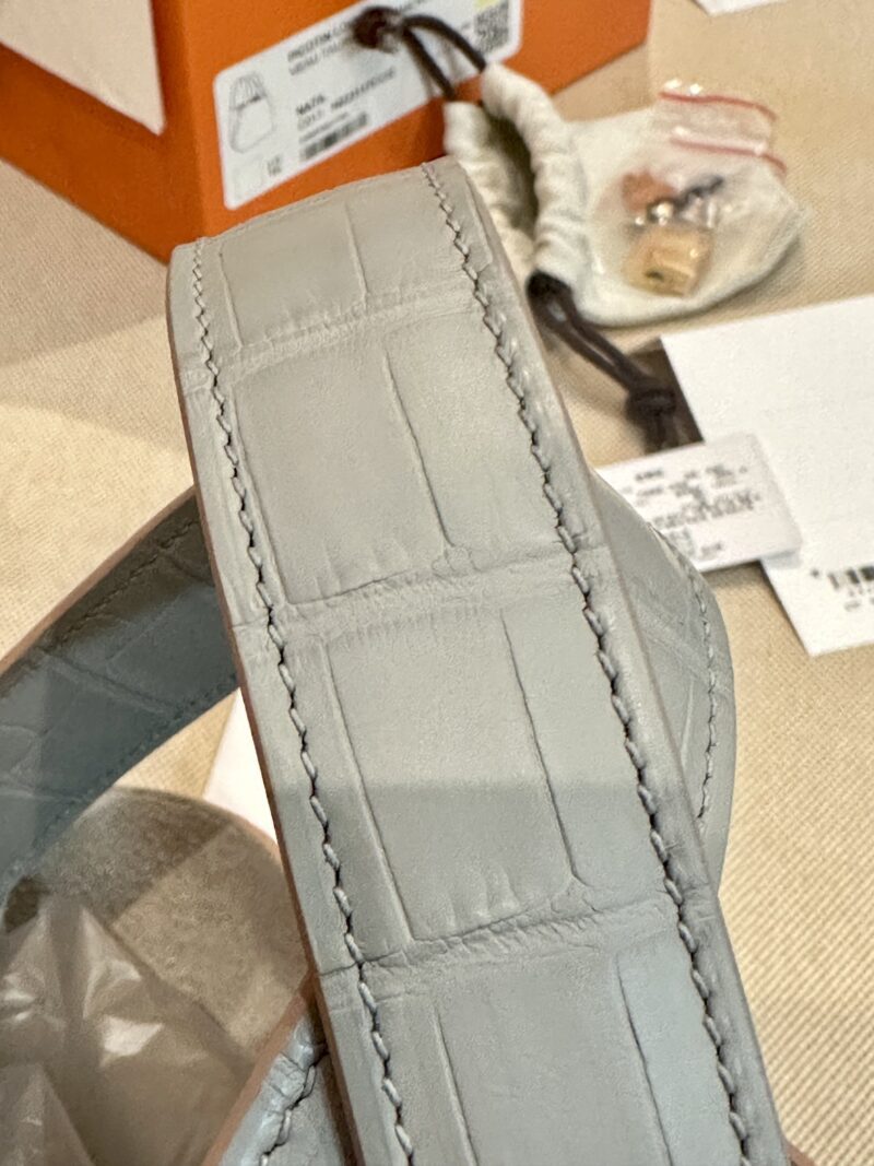 Hermès Picotin Touch 18 Taurillon Clemence & Matte Alligator Gris Pearl Gold Hardware - Image 8