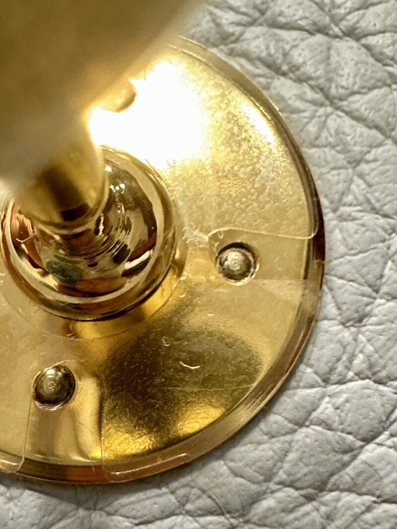 Hermès Mini Lindy 20 Taurillon Clemence Blue Pale Gold Hardware - Image 12
