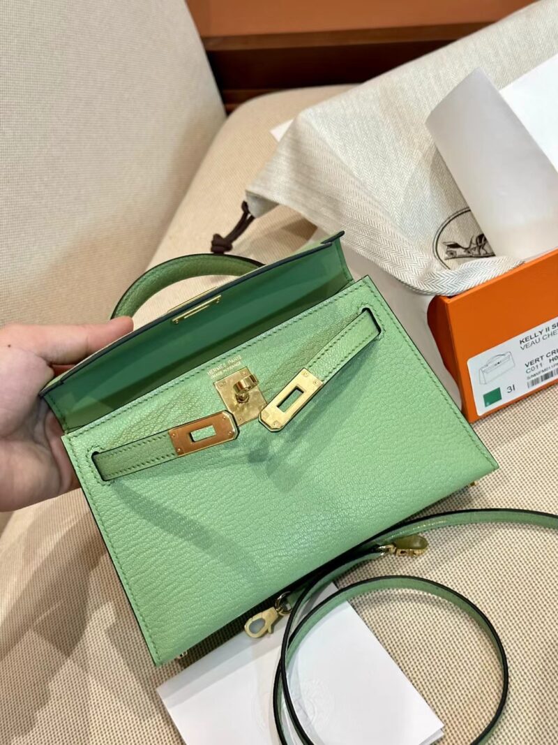 Hermès Mini Kelly 19 Chevre Criquet Gold Hardware - Image 7