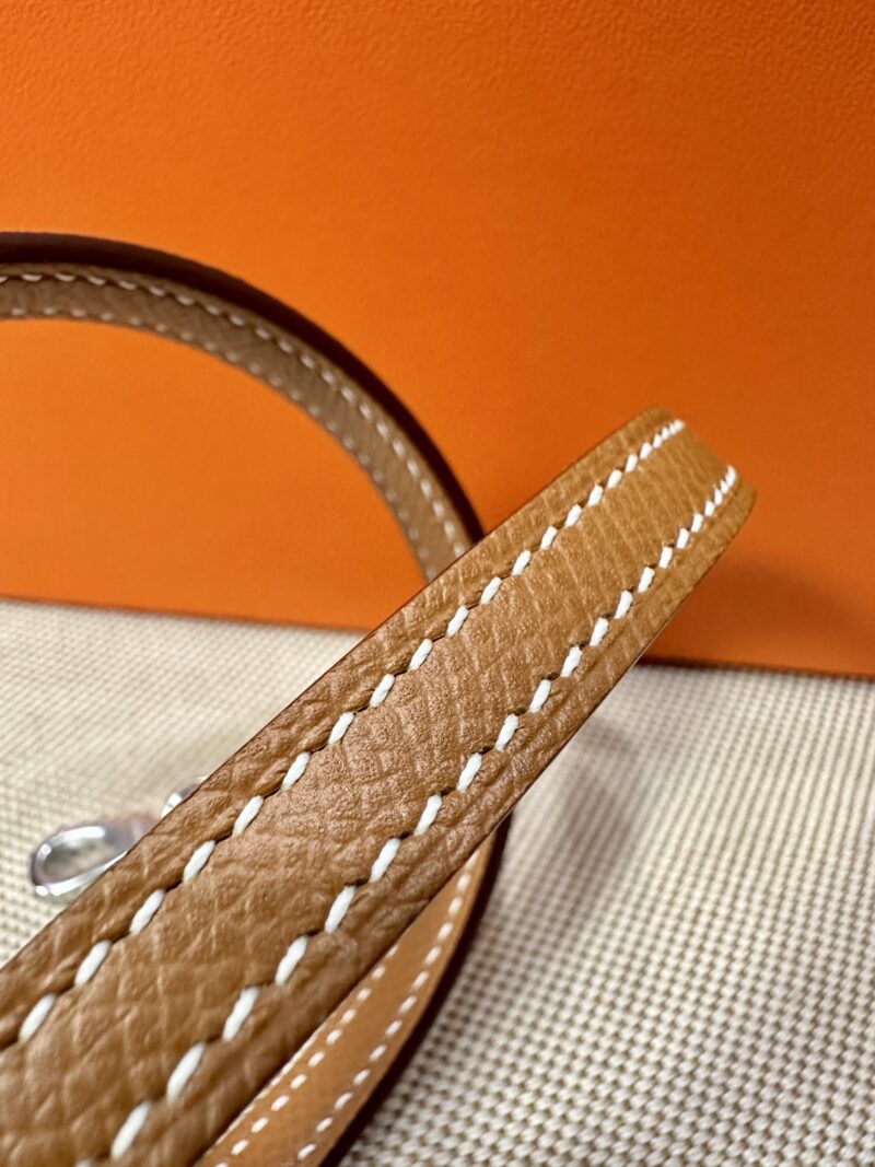 Hermès Mini Kelly 19 Epsom Gold Gold Hardware - Image 10
