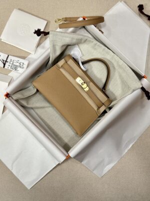 Hermès Mini Kelly Epsom Chai Gold Hardware