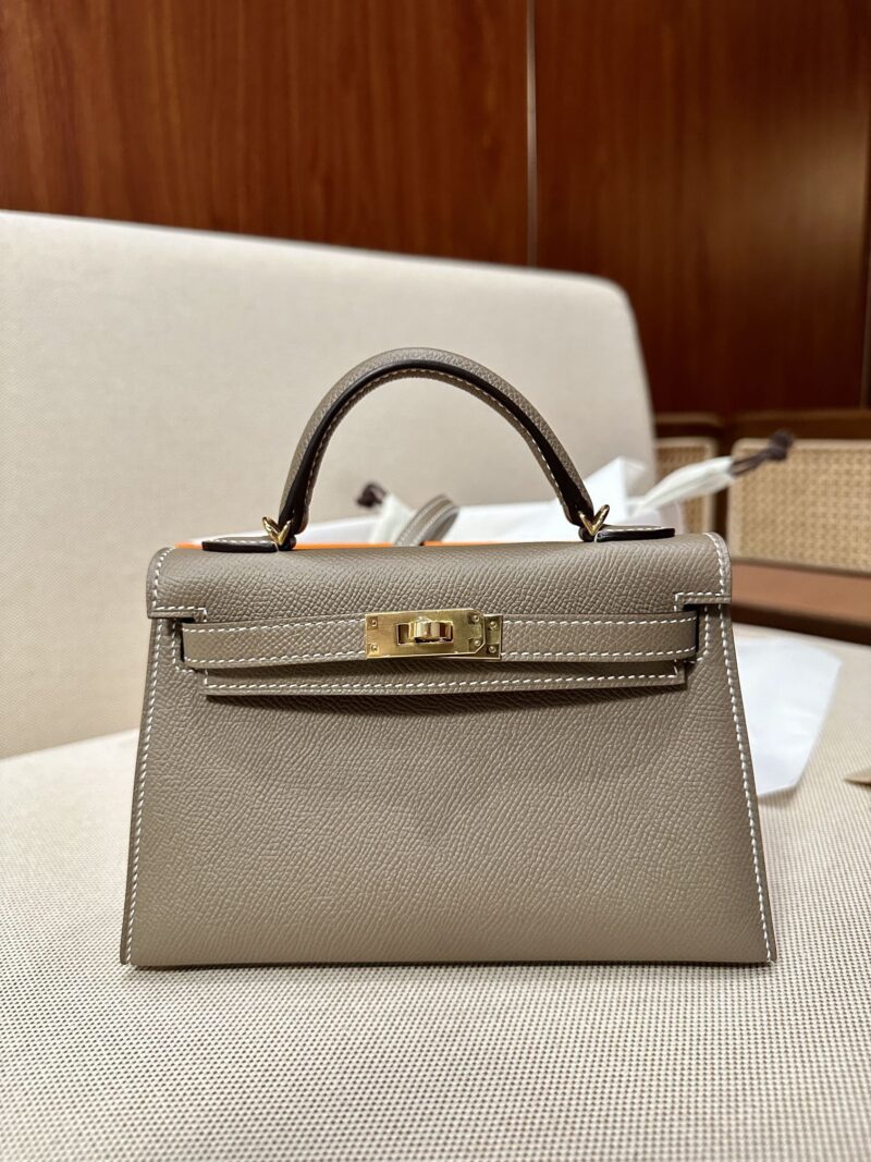 Hermès Mini Kelly Epsom Etoupe Gold Hardware - Image 4