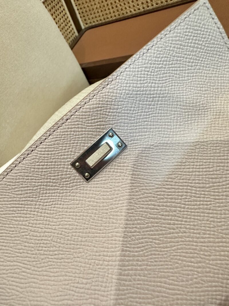 Hermès Kelly 25 Epsom Mauve Silver Hardware - Image 12