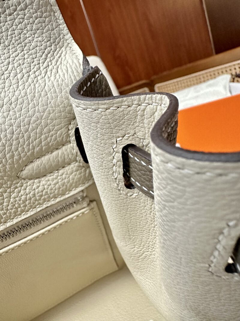 Hermès Kelly 25 Togo Craie, Etoupe Silver Hardware - Image 12