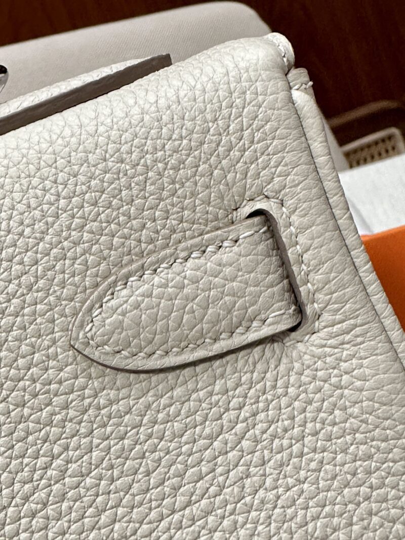 Hermès Kelly 28 Togo Craie Silver Hardware - Image 6