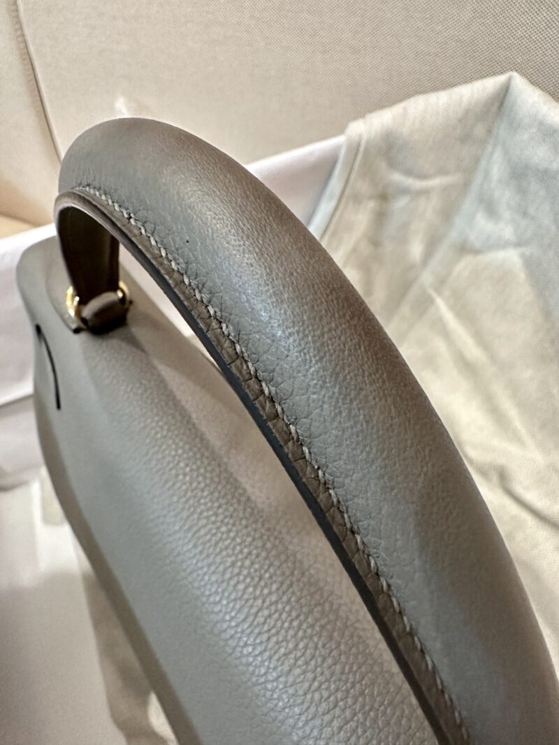 Hermès Kelly 35 Togo Gris Meyer Gold Hardware - Image 8