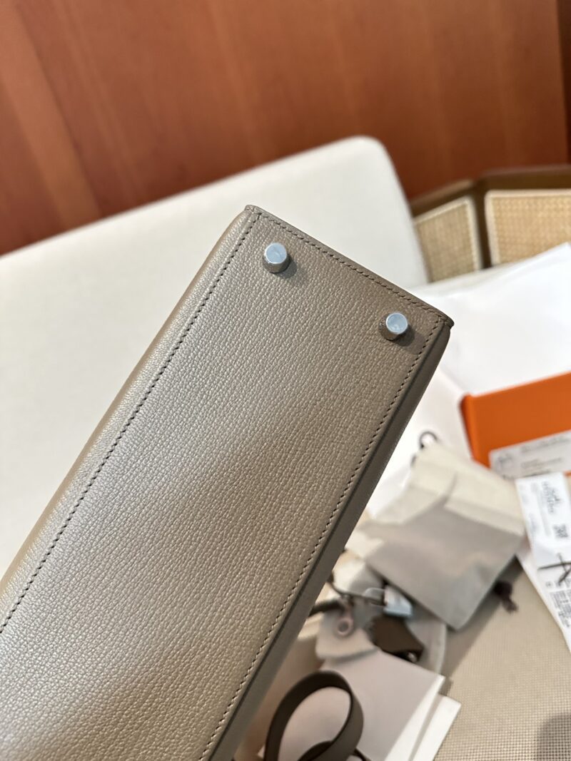 Hermès Kelly 25 Chevre Etoupe Silver Hardware - Image 8