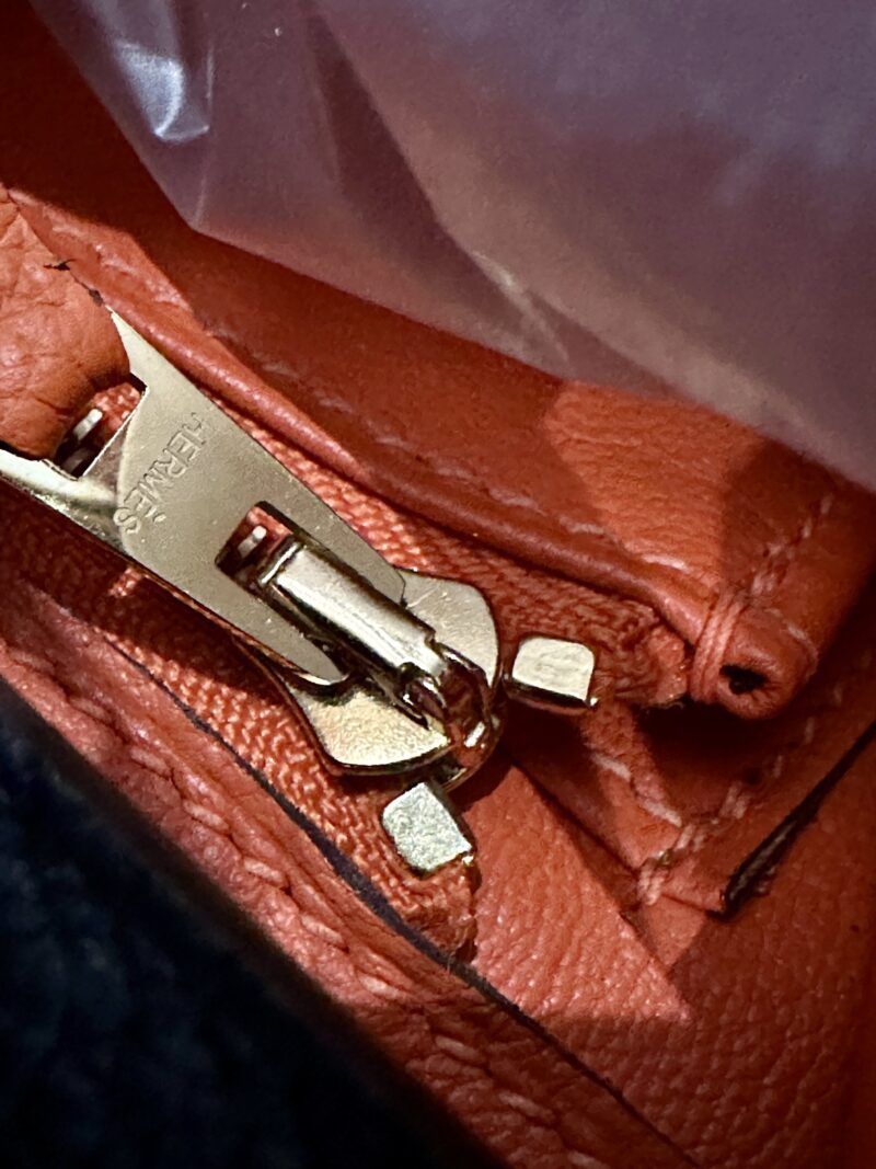 Hermès Birkin 25 Feu Orange, Noir Togo Gold Hardware - Image 21