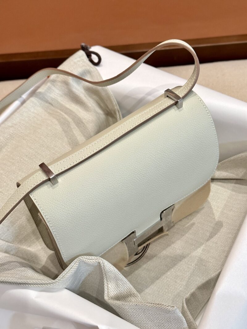 Hermès Constance 19 Craie Evercolor Palladium Hardware - Image 6