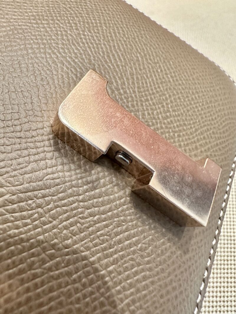 Hermès Constance 19 Etoupe, Rose Gold Epsom Gold Hardware - Image 3
