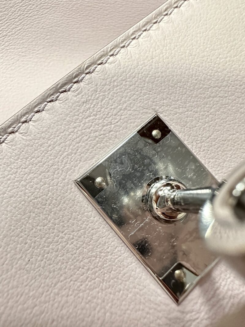 Hermès Kelly Pochette Mauve Pale Swift Palladium Hardware