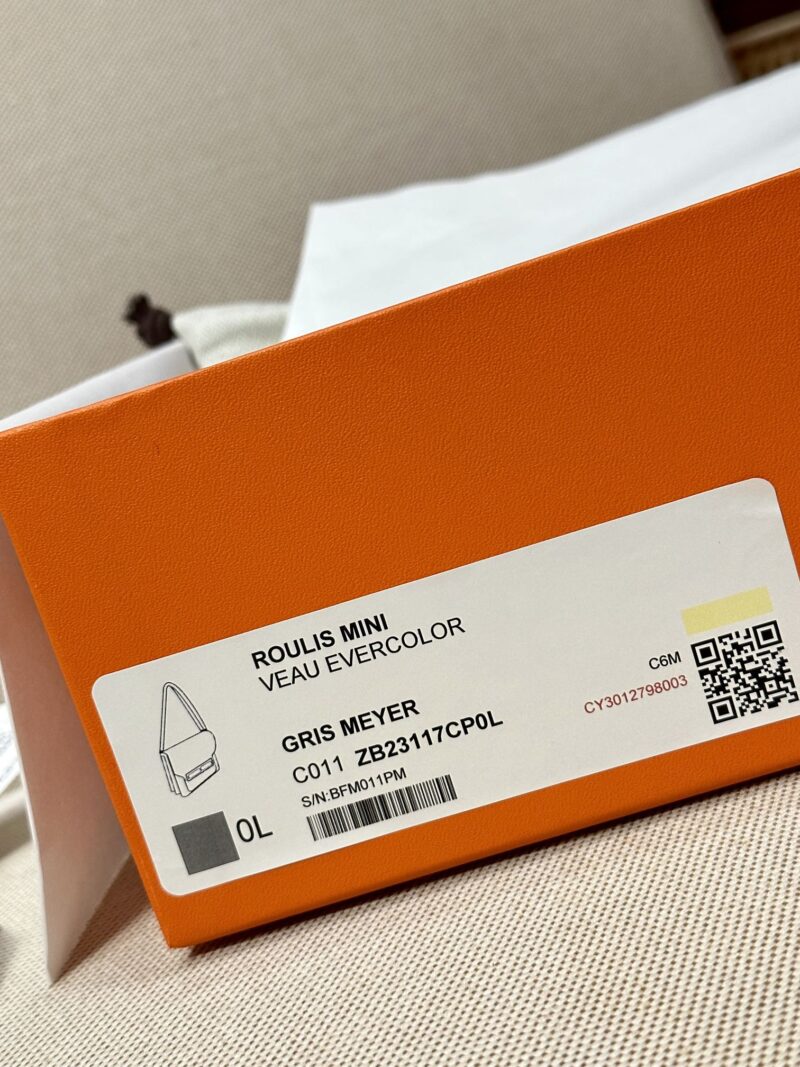 Hermès Roulis 19 Evercolor Gris Meyer Gold Hardware - Image 14