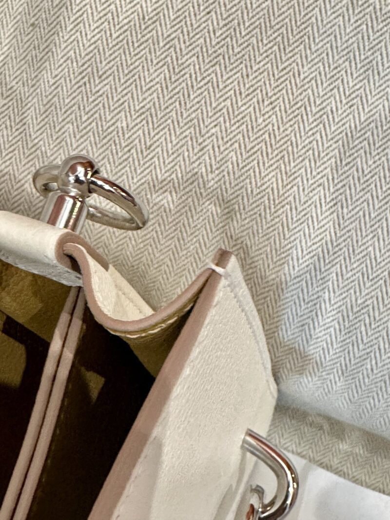 Hermès Roulis 19 Evercolor Mushroom & Biscuit Silver Hardware - Image 10