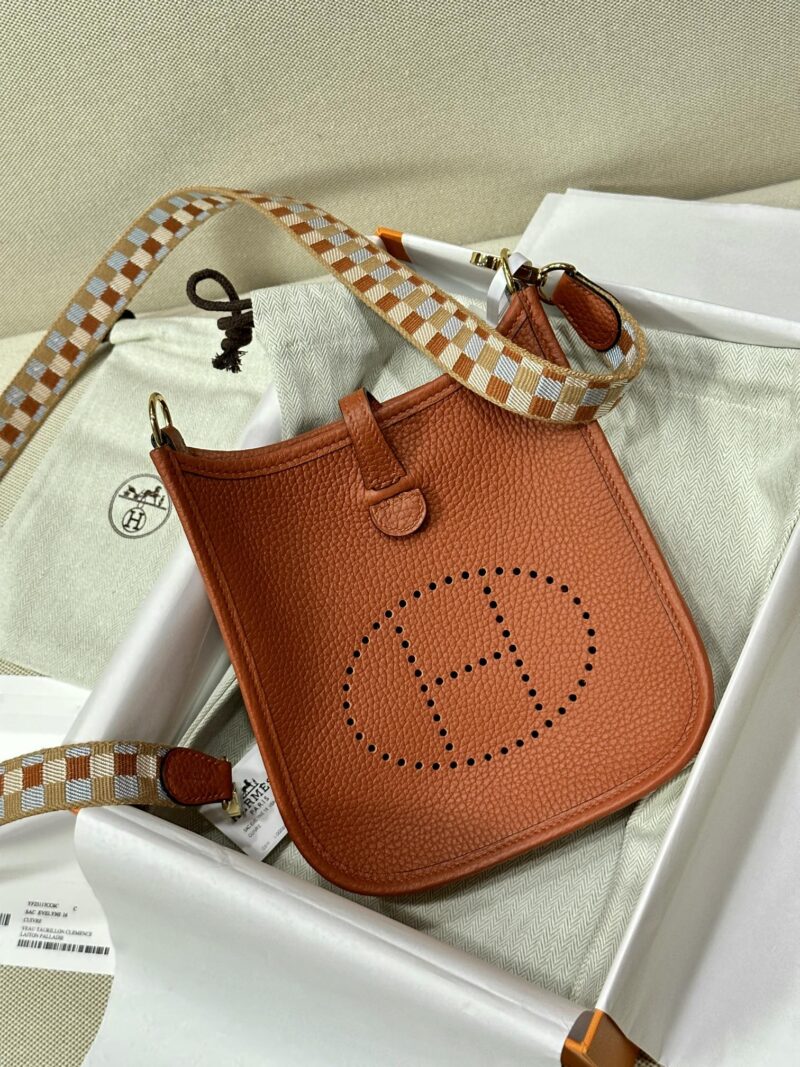 Hermès Mini Evelyne 16 Taurillon Clemence Cuivre Silver Hardware - Image 3