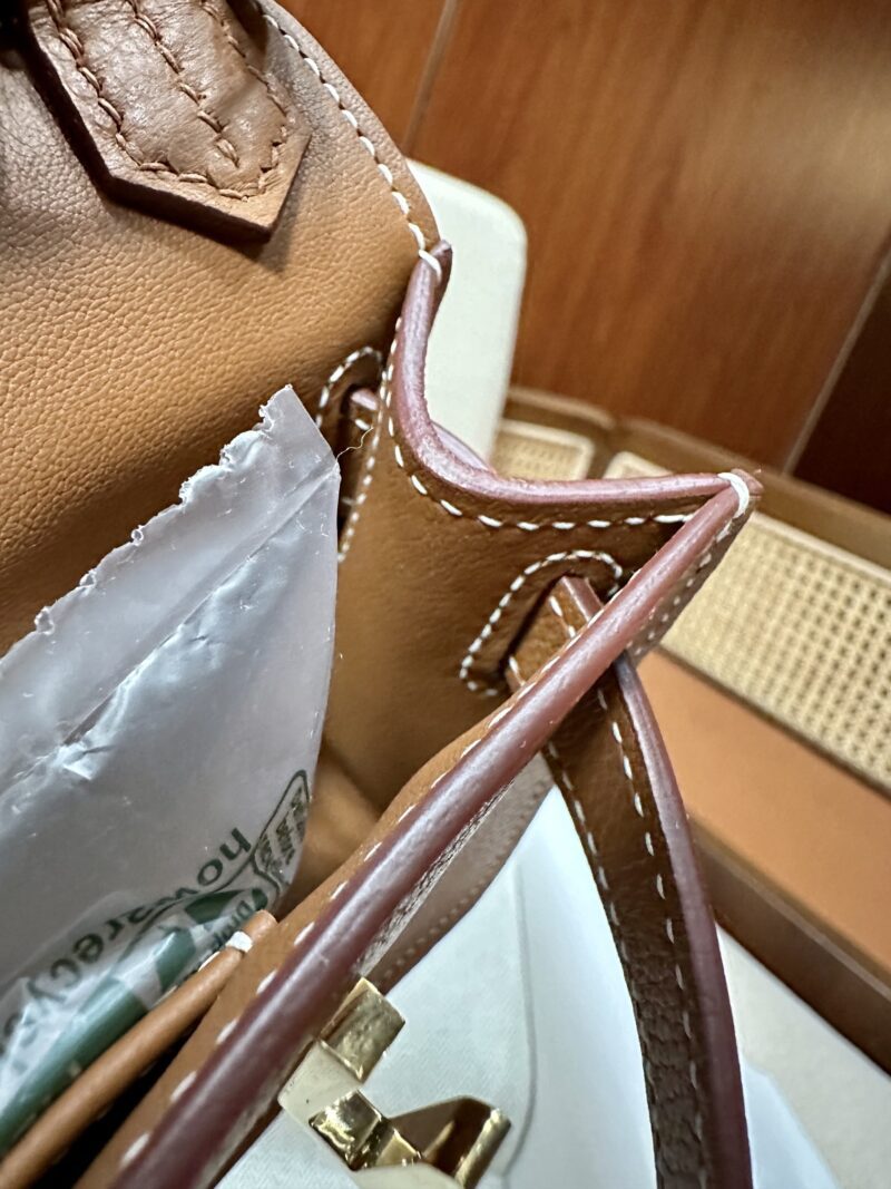 Hermès Jypsiere 23 Evercolor Gold Gold Hardware - Image 15